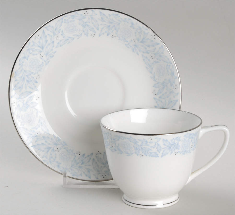 Stella Footed Cup & Saucer Set by Fukagawa-1