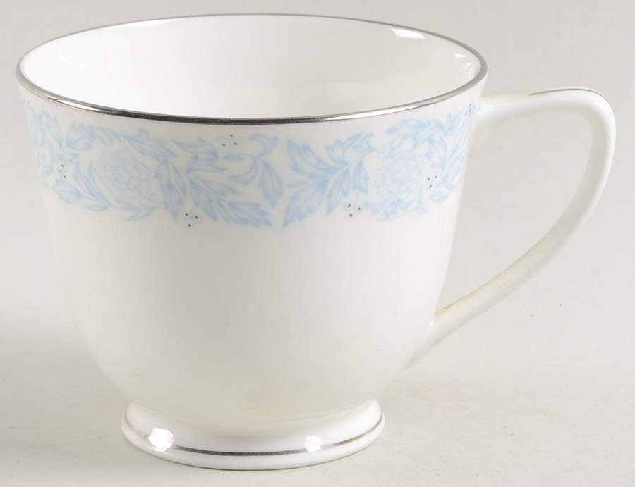 Stella Footed Cup by Fukagawa-1