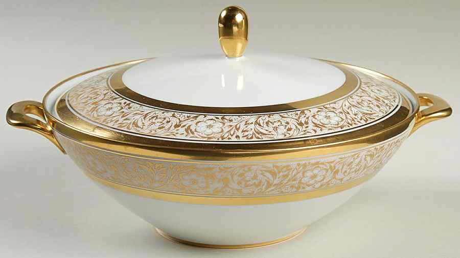 Emperor Round Covered Vegetable by Furstenberg-1