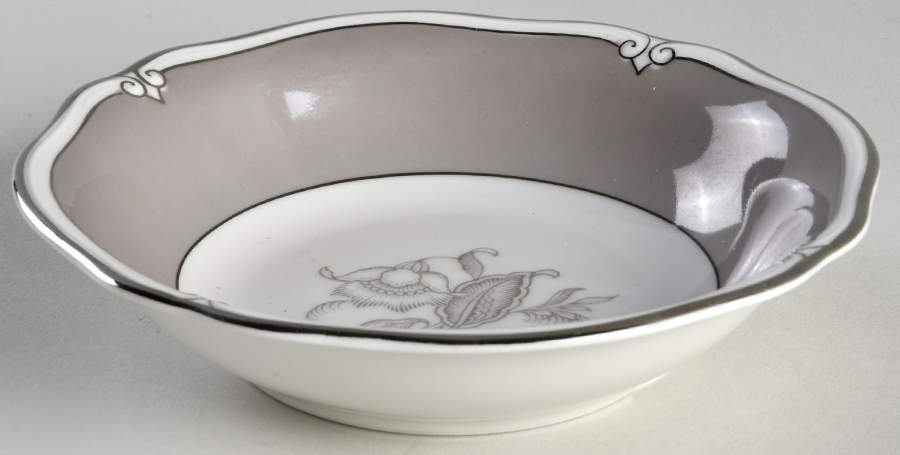 Fantasy (Old Brunswick) Fruit/Dessert (Sauce) Bowl by Furstenberg-1