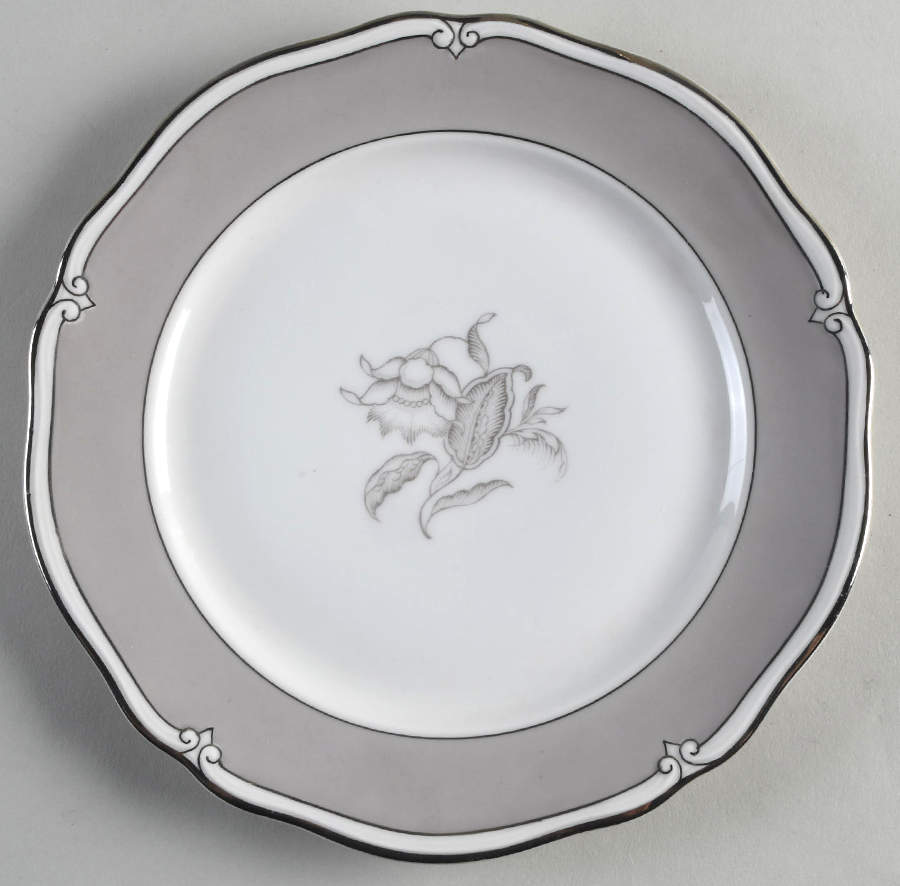 Fantasy (Old Brunswick) Salad Plate by Furstenberg-1