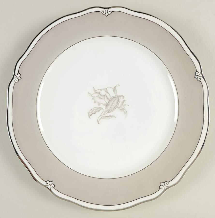 Fantasy (Old Brunswick) Dinner Plate by Furstenberg-1