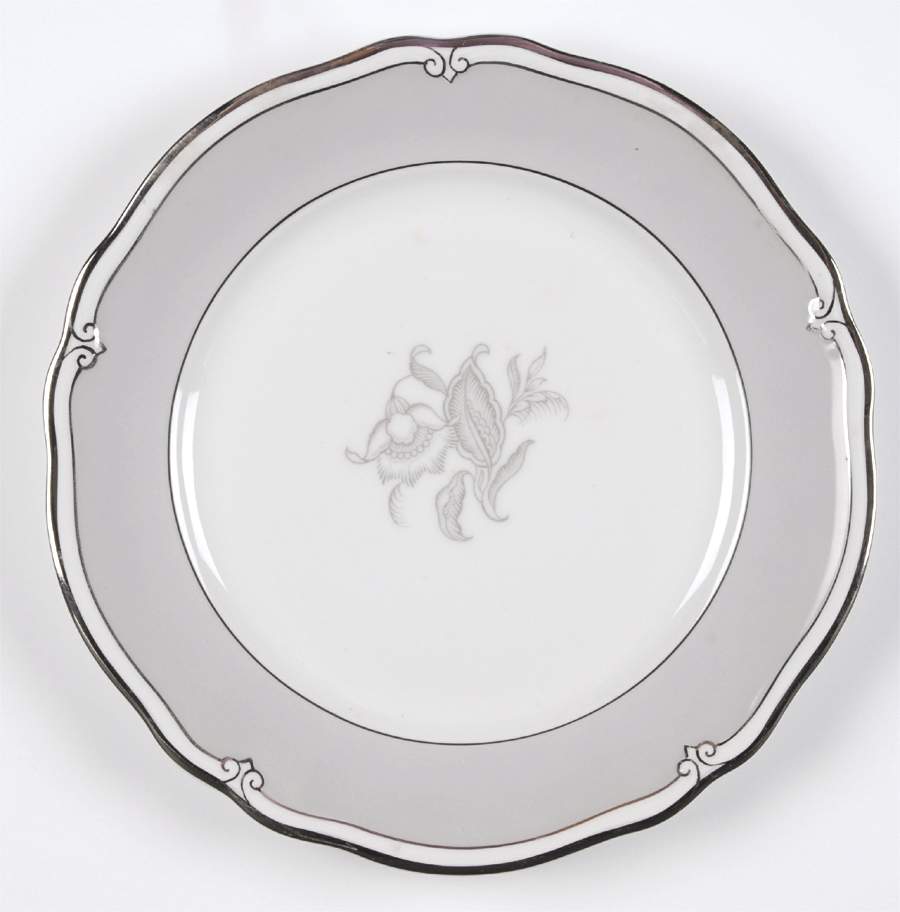 Fantasy (Old Brunswick) Salad Plate by Furstenberg-1