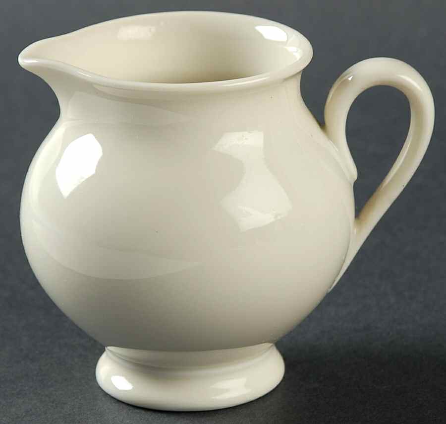FUR7 Mini Creamer by Furstenberg-1