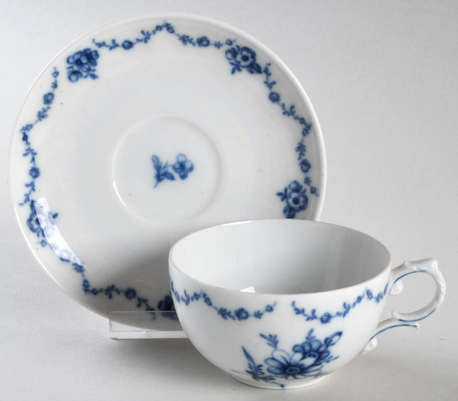 Lottine Flat Cup & Saucer Set by Furstenberg-1