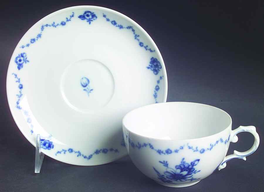Lottine Flat Cup & Saucer Set by Furstenberg-1