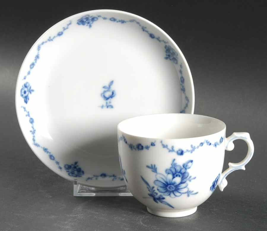 Lottine Flat Cup & Saucer Set by Furstenberg-1