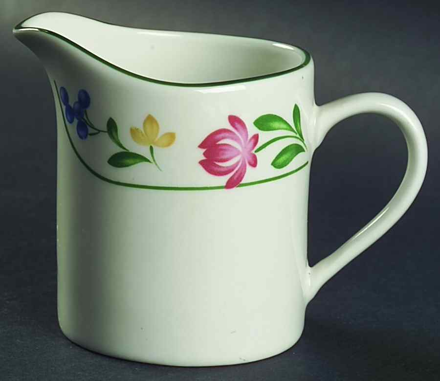 Dorchester Creamer by Farberware-1