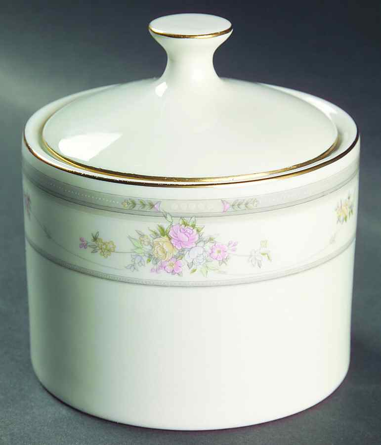 Southampton (Design Off Edge) Sugar Bowl & Lid by Farberware-1