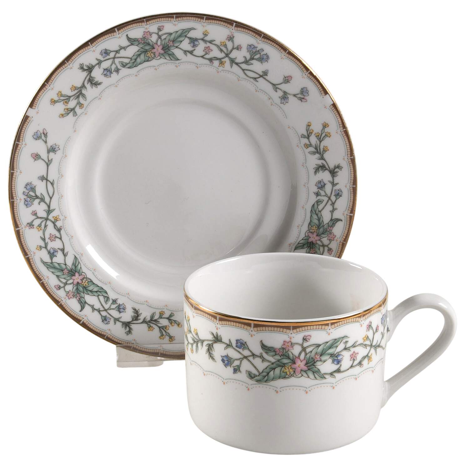 Wellesley Flat Cup & Saucer Set by Farberware-1