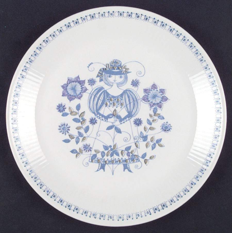 Lotte (Coupe) Dinner Plate by Figgjo (Norway)-1