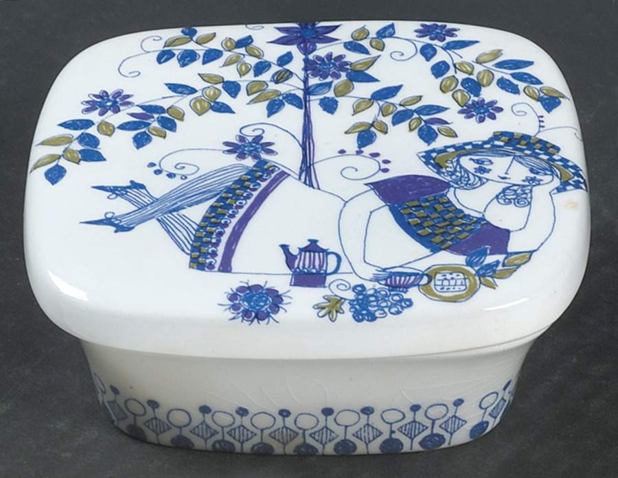 Lotte (Coupe) Butter Box & Lid by Figgjo (Norway)-1