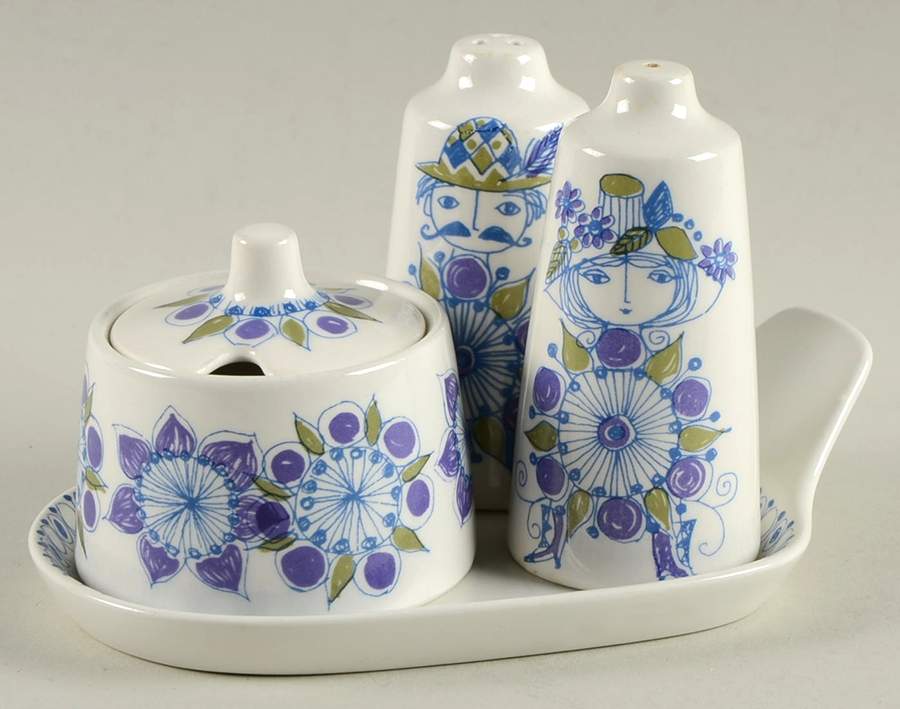 Lotte (Coupe) Salt & Pepper, Mustard with Lid & Tray by Figgjo (Norway)-1