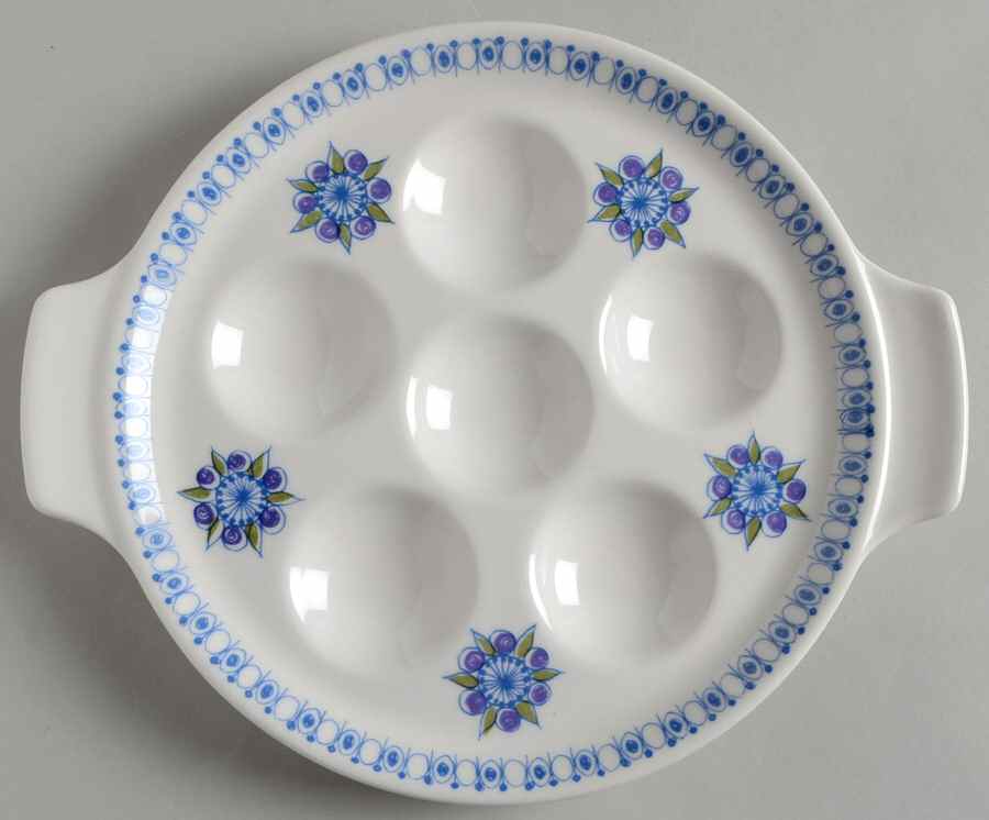 Lotte (Coupe) 6 Hole Escargot/Snail Dish by Figgjo (Norway)-1