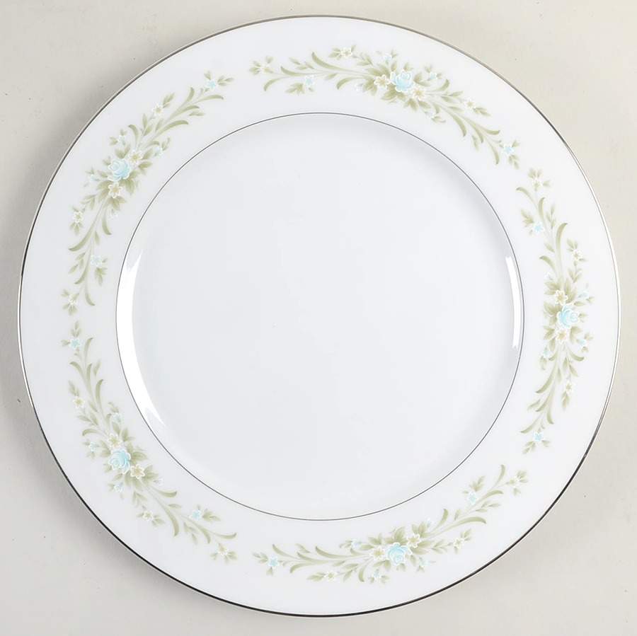 Claridge Dinner Plate by Four Crown-1