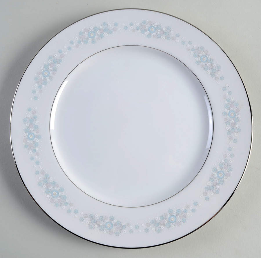 Oxford Hall Dinner Plate by Four Crown-1