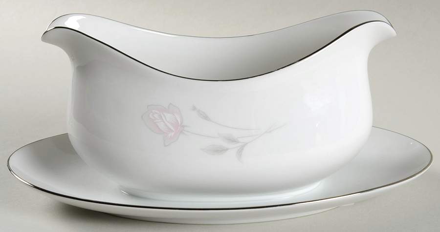 Primrose Gravy Boat with Attached Underplate by Four Crown-1