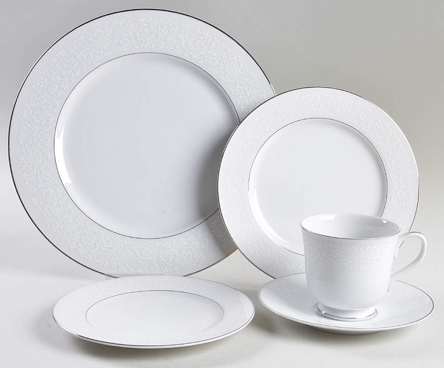 Southampton 5 Piece Place Setting by Four Crown-1