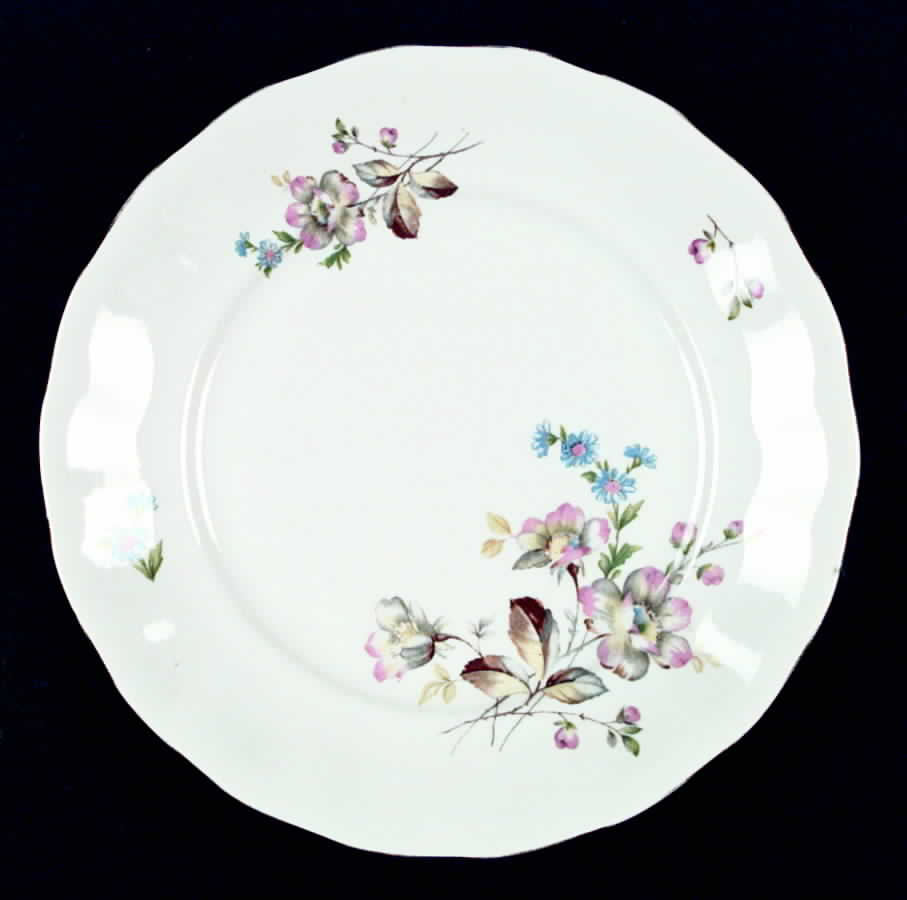 4082 Dinner Plate by Favolina-Karolina-1