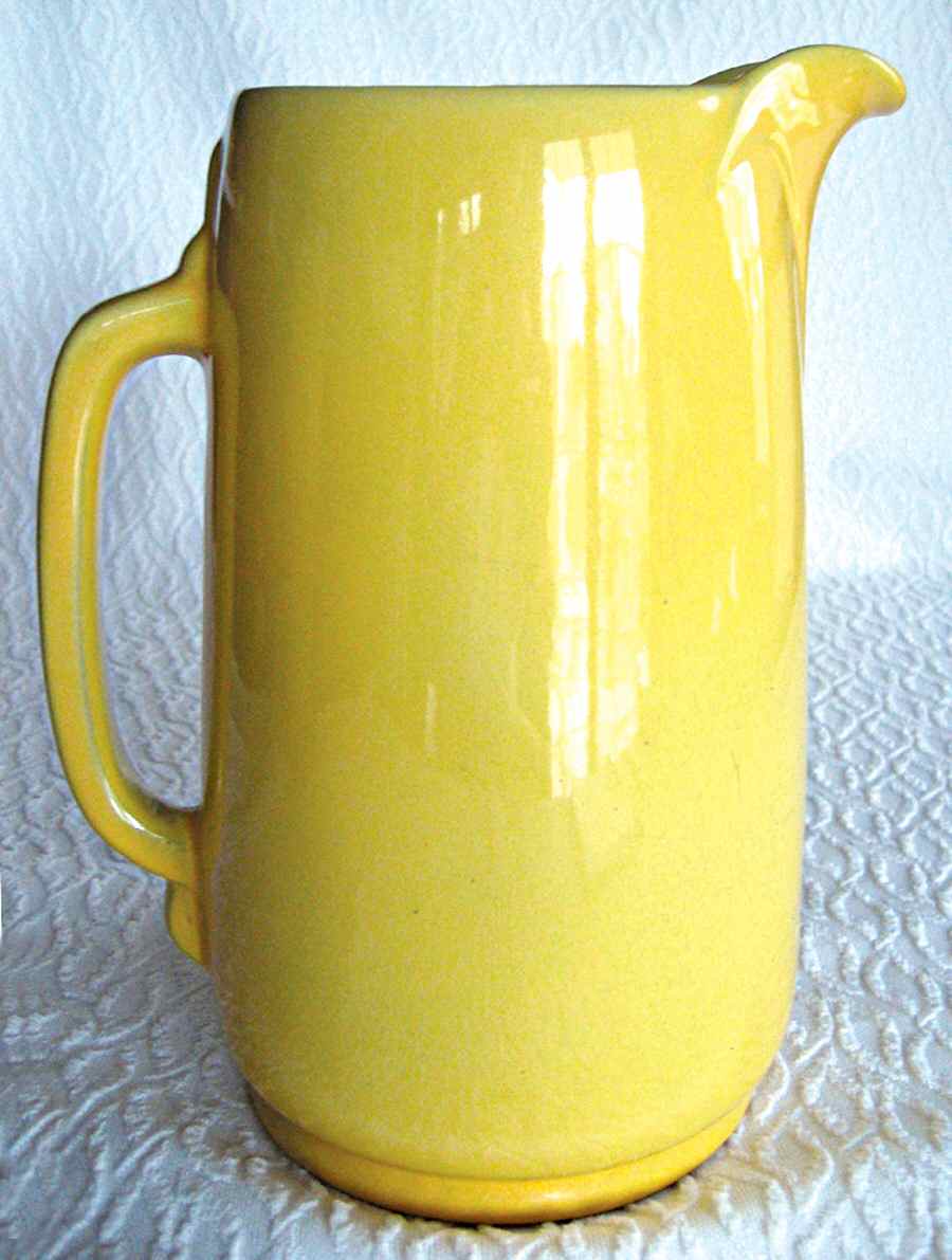 Plainsman Autumn Yellow 80 Oz Pitcher by Frankoma-1