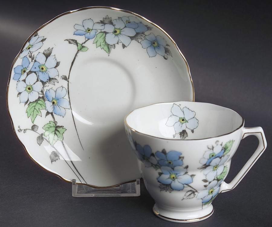 6881 Footed Cup & Saucer Set by Fondeville-1