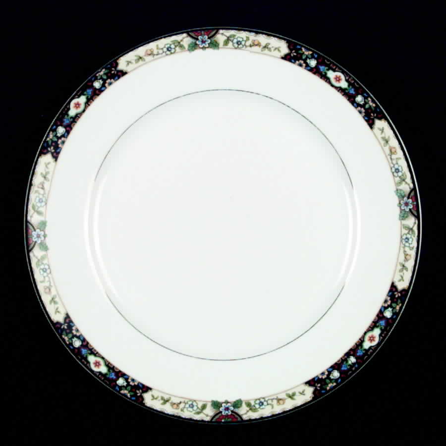 FSX28 Dinner Plate by French Saxon-1