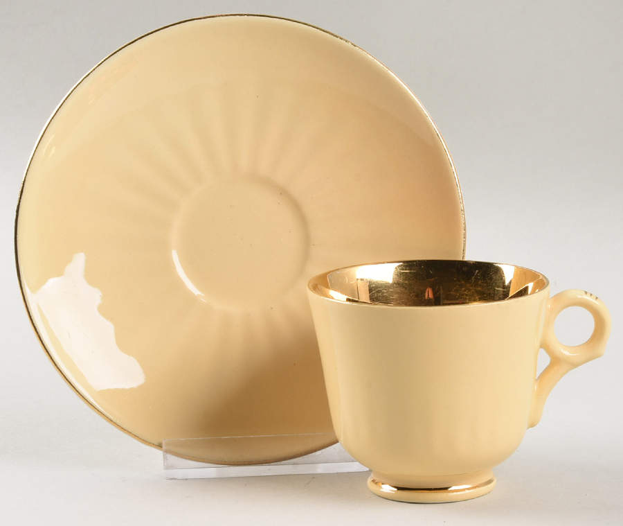 FIG2 Footed Demitasse Cup & Saucer Set by Figgjo (Norway)-1