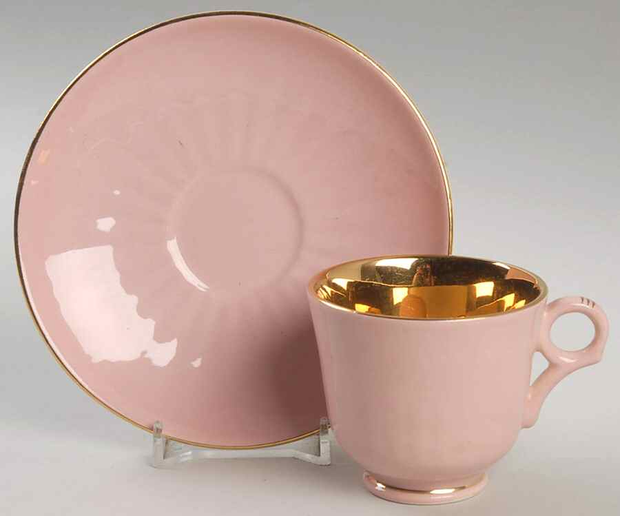FIG2 Footed Demitasse Cup & Saucer Set by Figgjo (Norway)-1