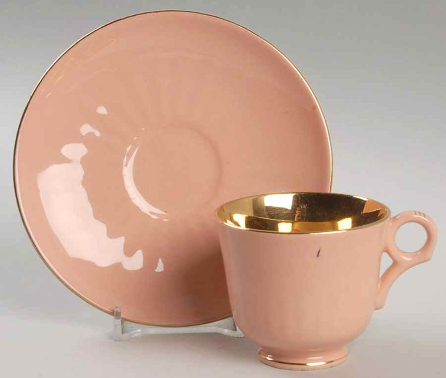 FIG2 Footed Demitasse Cup & Saucer Set by Figgjo (Norway)-1