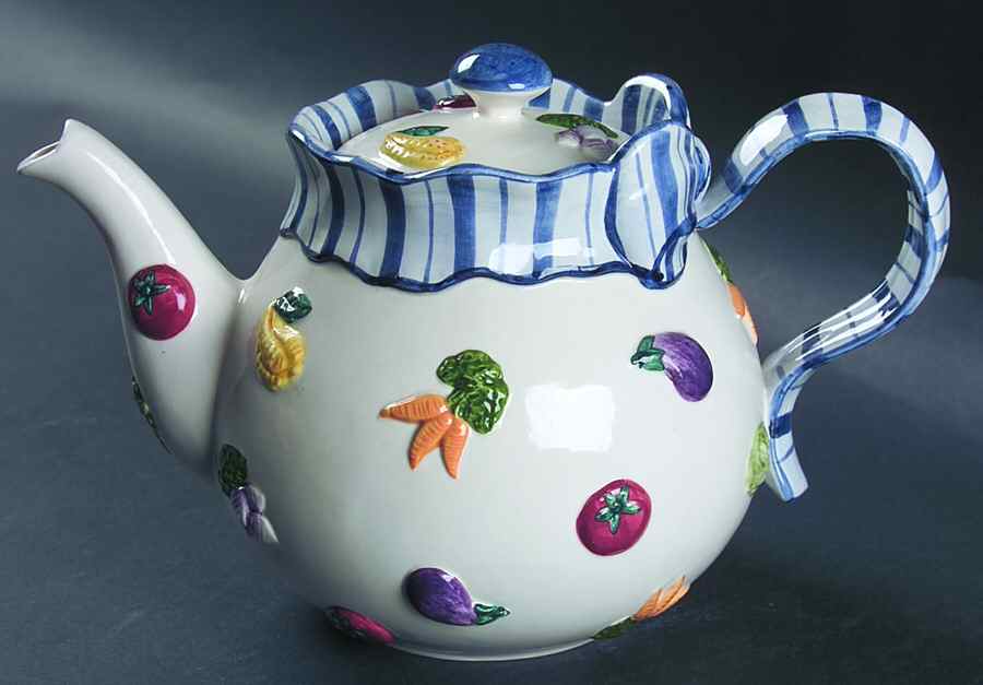 Petits Vegs Teapot & Lid by Fitz & Floyd-1