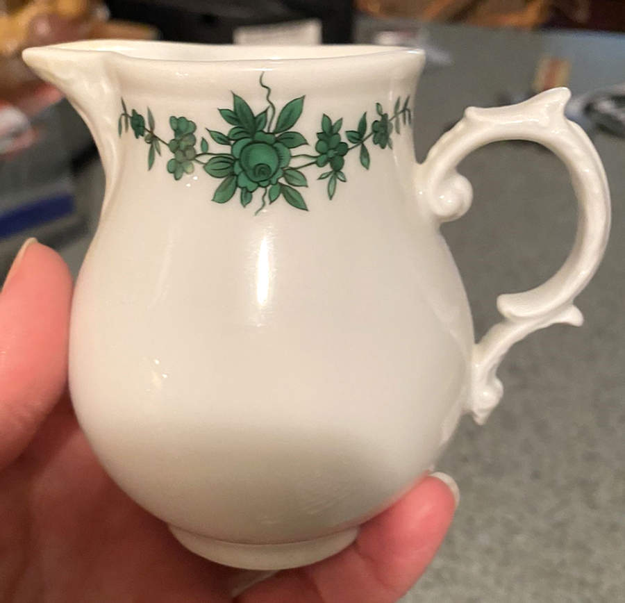 02762 Creamer by Furstenberg-1