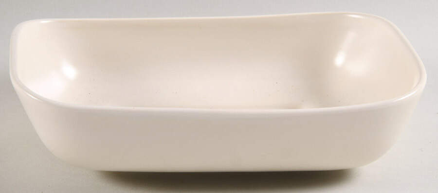 Metropolitan Ivory 9" Oval Vegetable Bowl by Franciscan-1