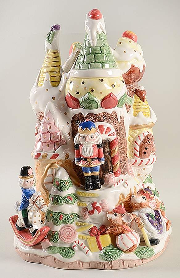 Nutcracker Sweets (Disc 1996) Centerpiece by Fitz & Floyd-1