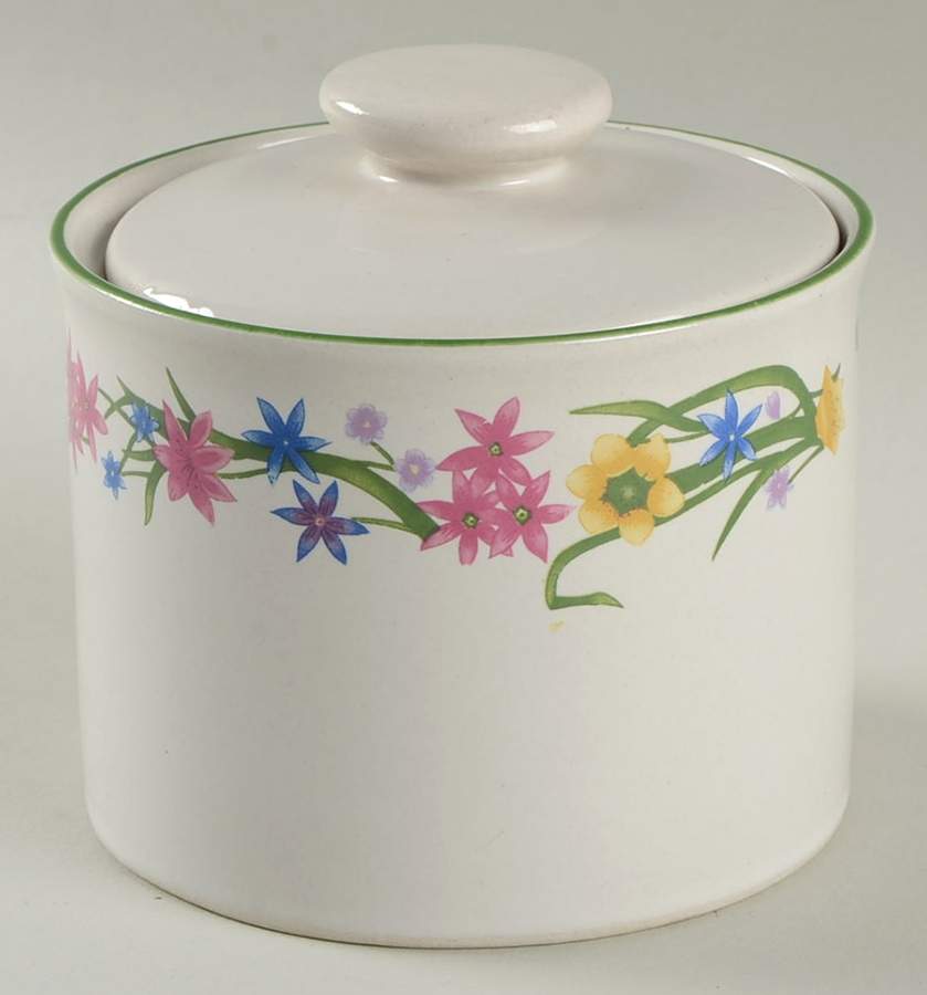 Country Garden Sugar Bowl & Lid by Farberware-1