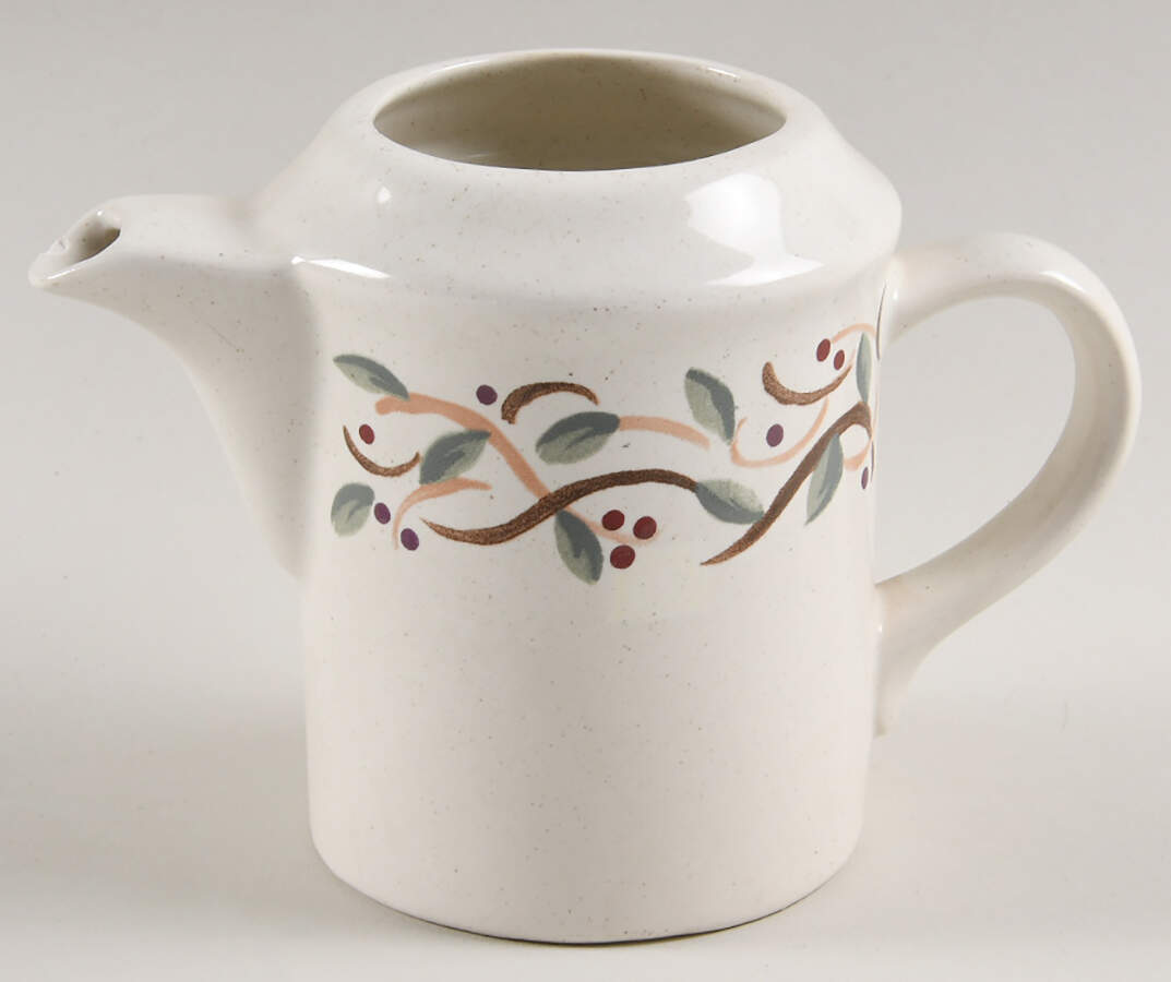 Wildwood Creamer by Farberware-1