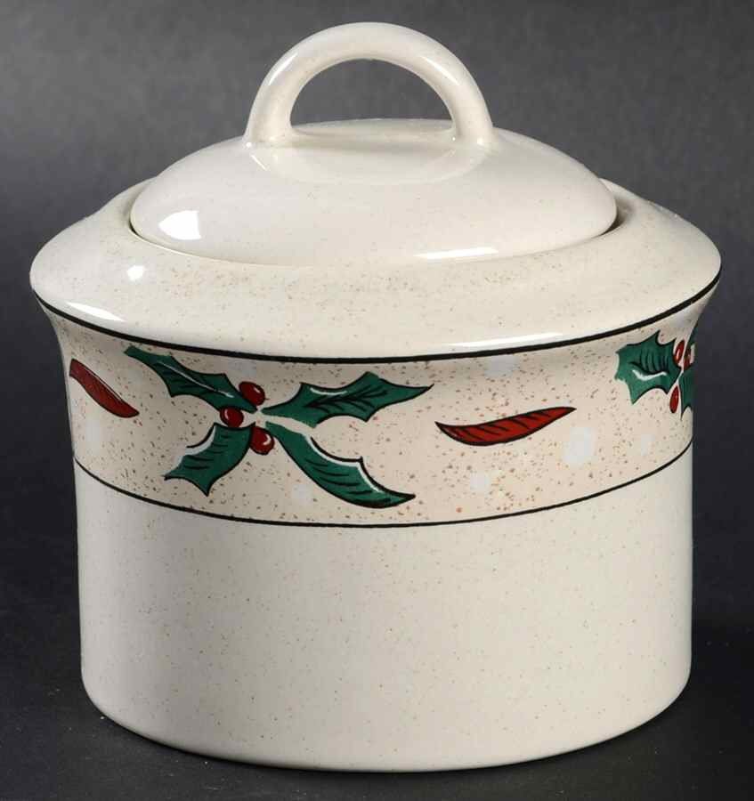 Holly Berry Sugar Bowl & Lid by Farberware-1