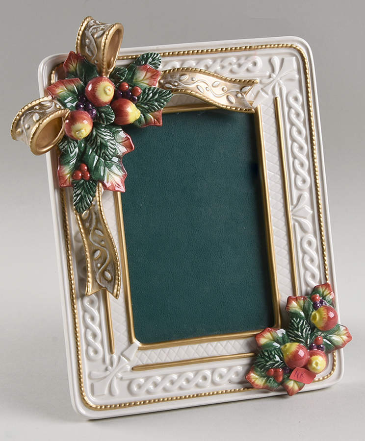 Snowy Woods Frame-Holds 4" X 6" by Fitz & Floyd-1