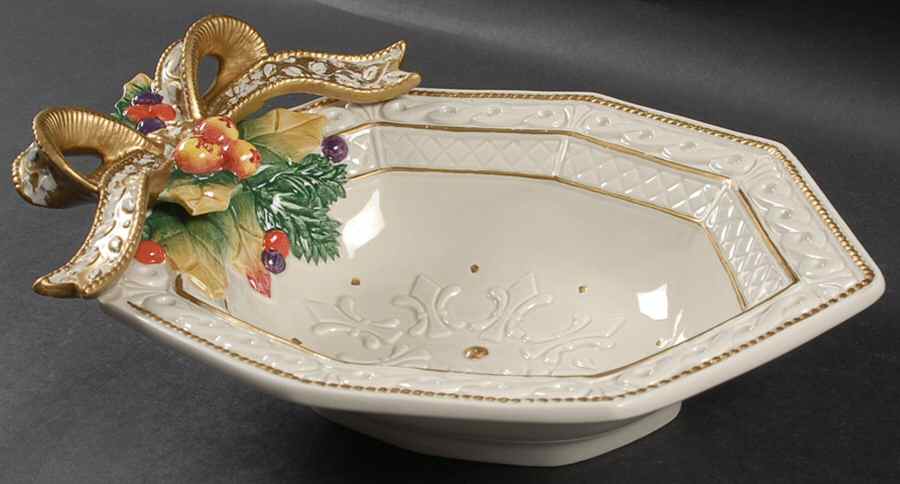 Snowy Woods 10" Octagonal Vegetable Bowl by Fitz & Floyd-1