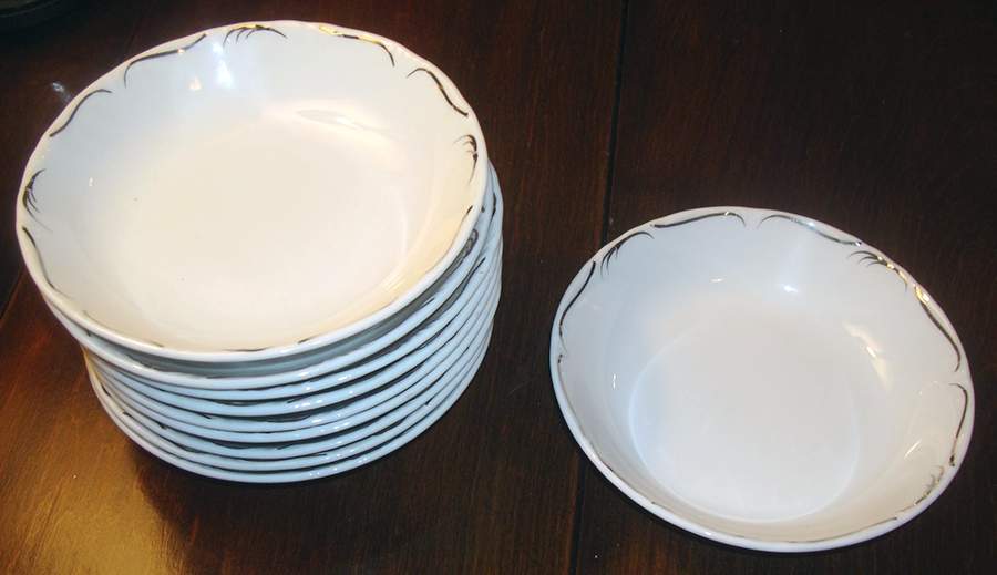 Simplicity Fruit/Dessert (Sauce) Bowl by United Surgical Steel-1
