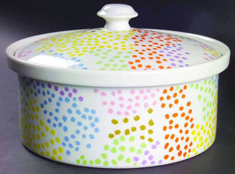 Confetti 1.75 Qt Round Covered Casserole by Fitz & Floyd-1