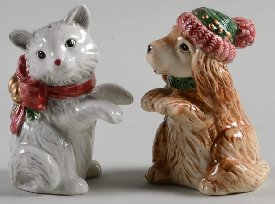 Father Christmas Salt & Pepper Set by Fitz & Floyd-1
