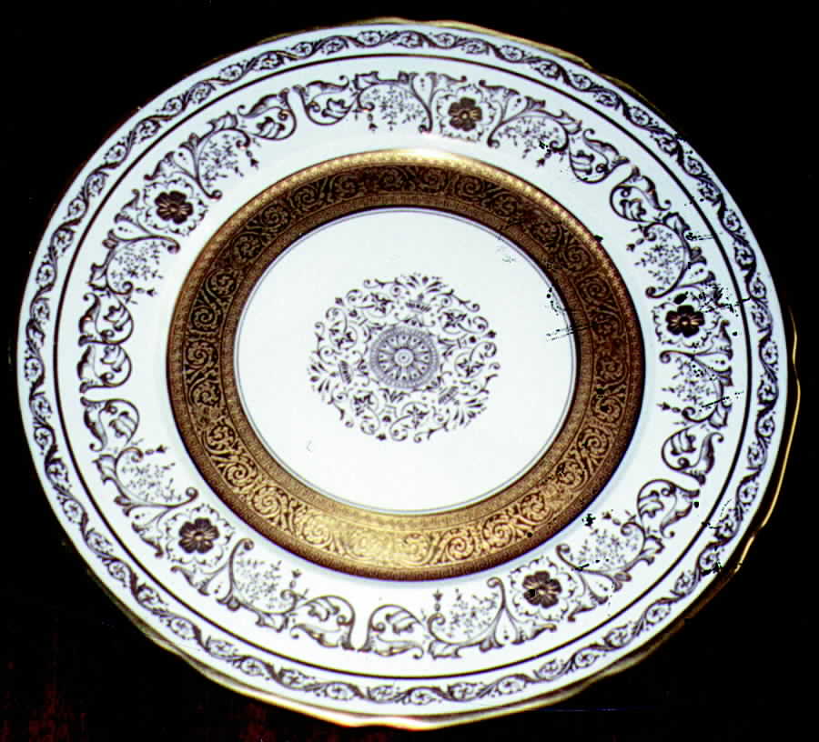 FAN6 Dinner Plate by France-1