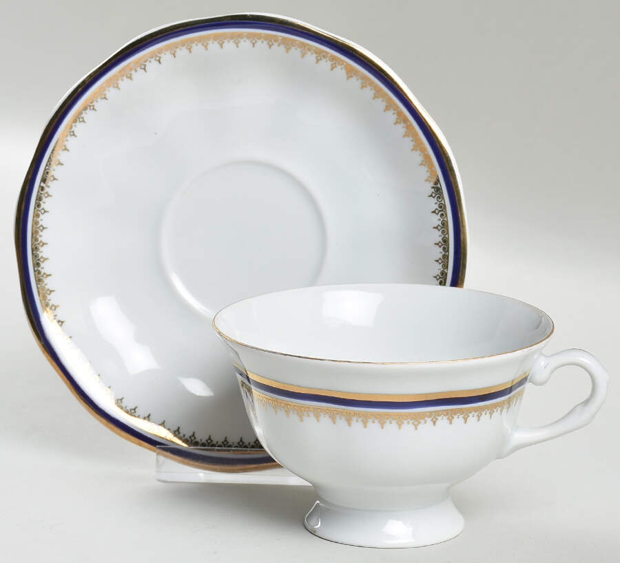 4562 Footed Cup & Saucer Set by Favolina-Karolina-1