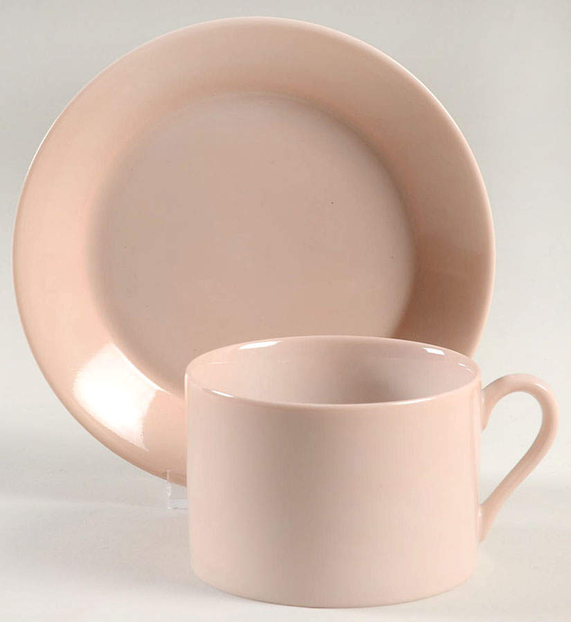 Total Color-Shell Peach (Round) Flat Cup & Saucer Set by Fitz and Floyd-1
