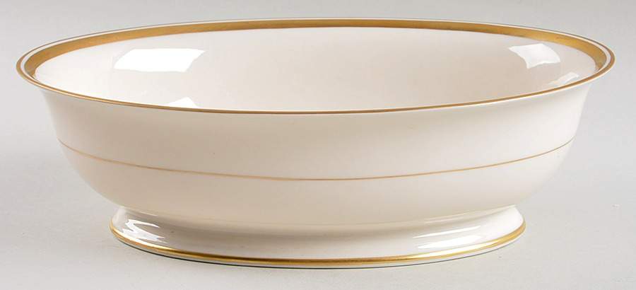 302 9" Oval Vegetable Bowl by Franciscan-1