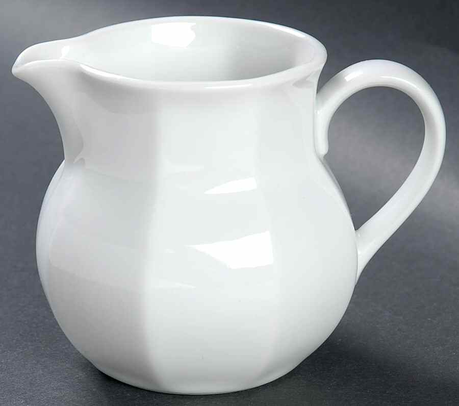 Blanche Oblique Creamer by Fitz & Floyd-1