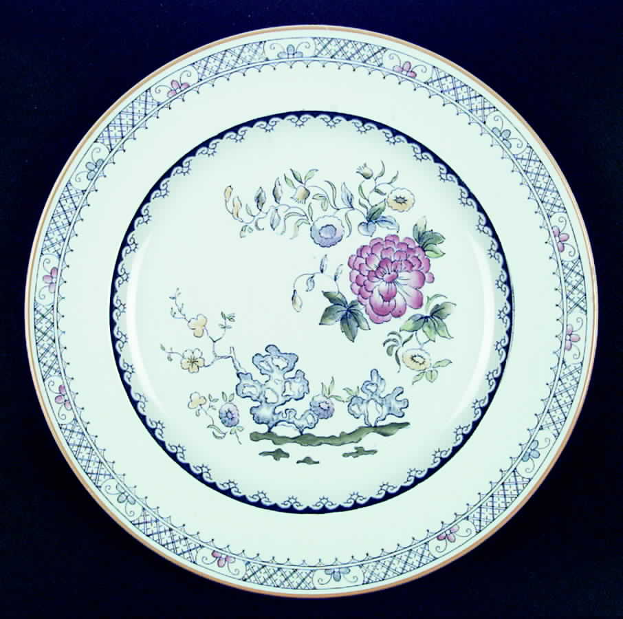 FIL8 Large Chop Plate (Round Platter) by S Fieldings & Co.-1