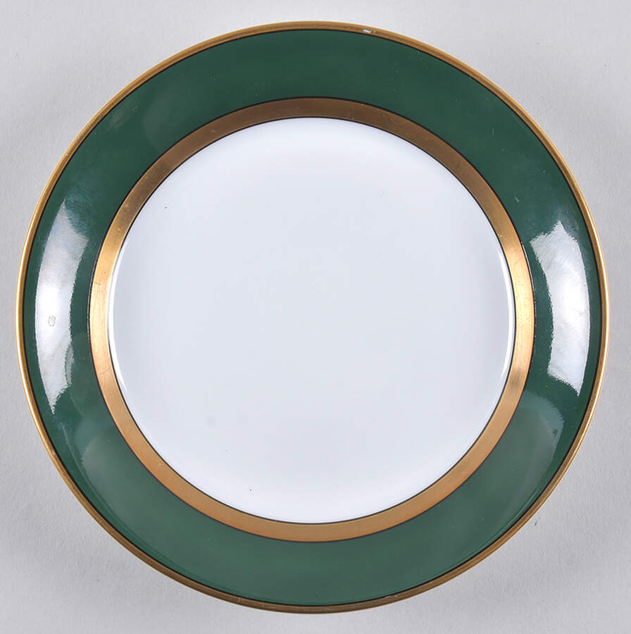 Renaissance Green (Restaurant, Switzerland) Saucer by Fitz & Floyd-1