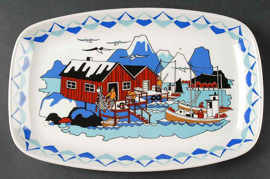 Torskefiske 11" Oval Serving Platter by Figgjo (Norway)-1