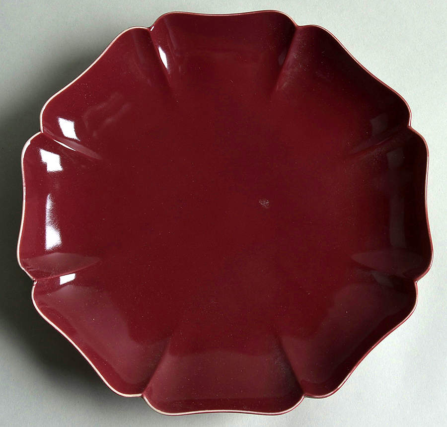 Total Color Spectrum Plum (Round) Scalloped Luncheon Plate by Fitz & Floyd-1